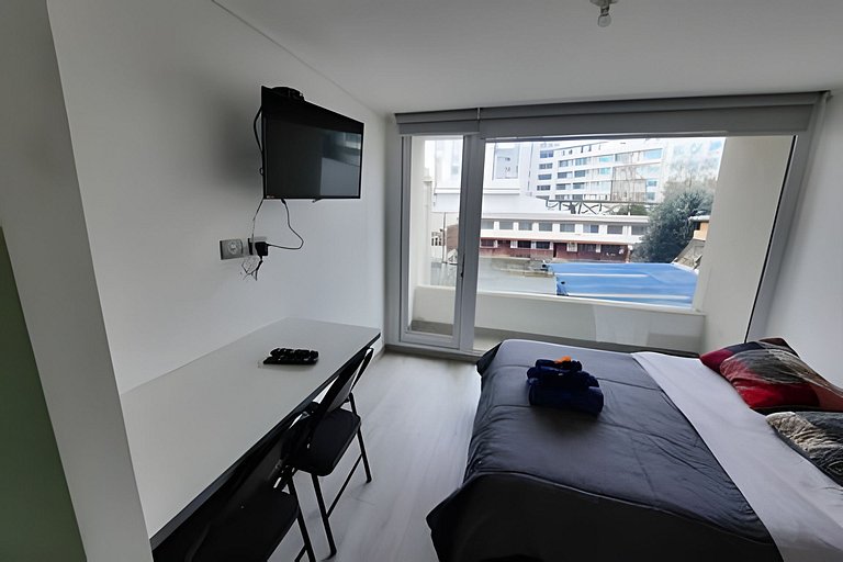 Depto. estudio 1-2 pers. con balcón