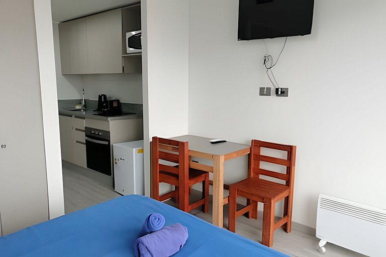 Depto. estudio 1-2 pers. con balcón