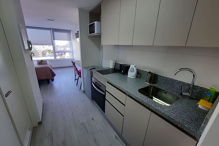 Depto. estudio 1-2 pers. sin balcón