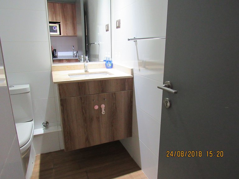 Depto. estudio 2-3 pers. sin balcón