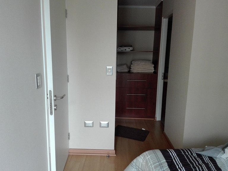 Depto dos ambientes cama matrimonial