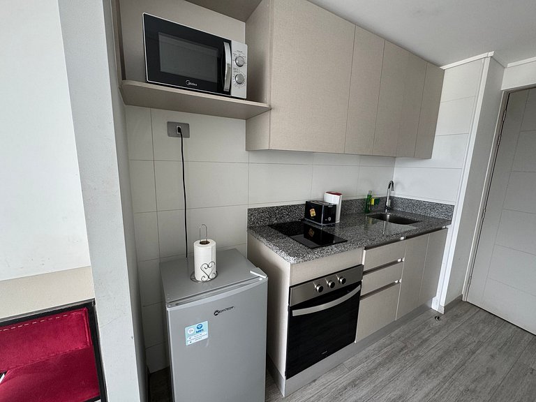 Depto. estudio 1-2 pers. sin balcón