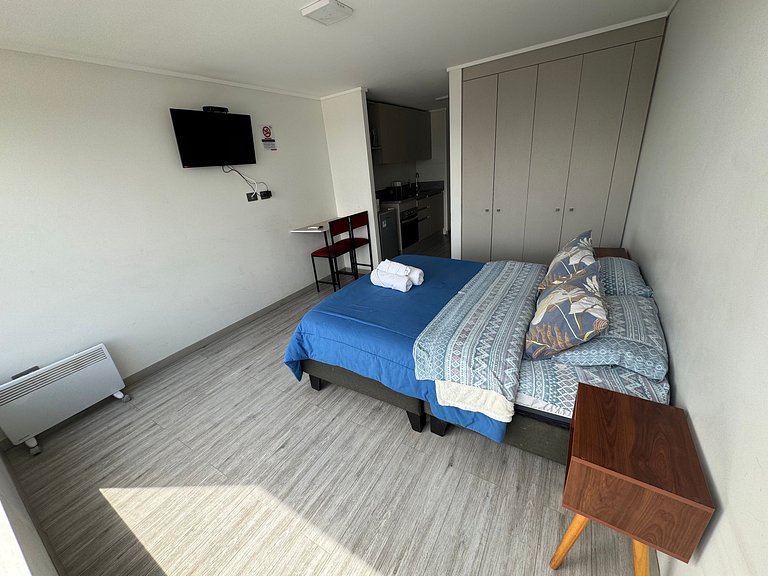 Depto. estudio 1-2 pers. sin balcón