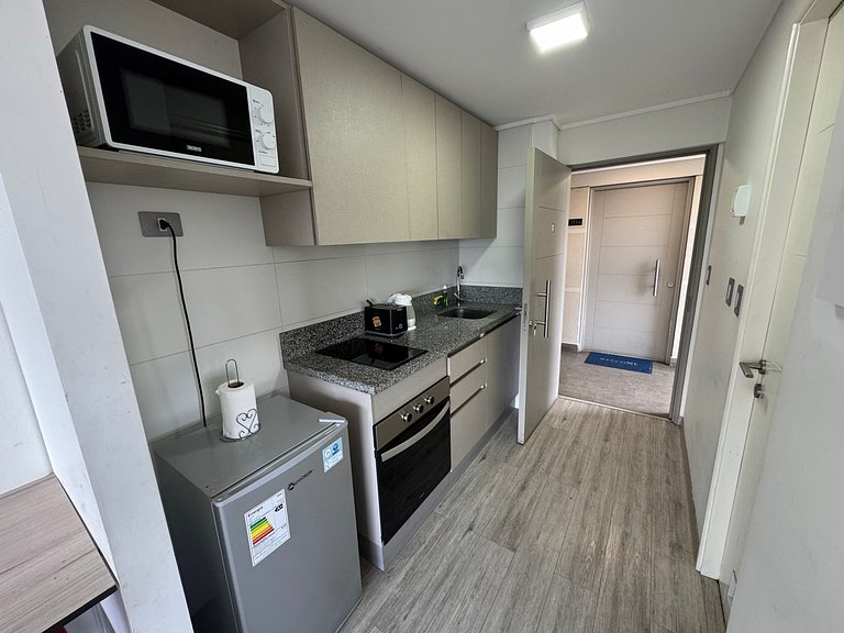 Depto. estudio 1-2 pers. sin balcón