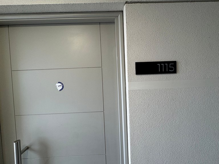 Depto. estudio 1-2 pers. sin balcón