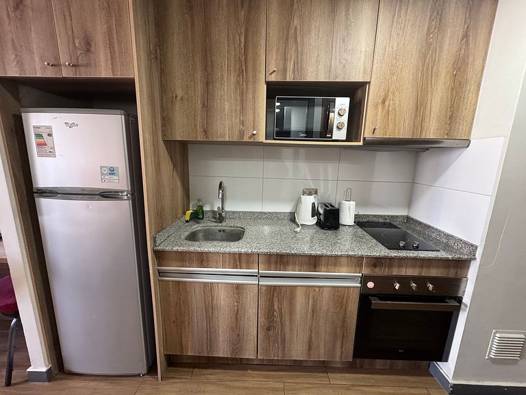 Depto. estudio 2-3 pers. sin balcón